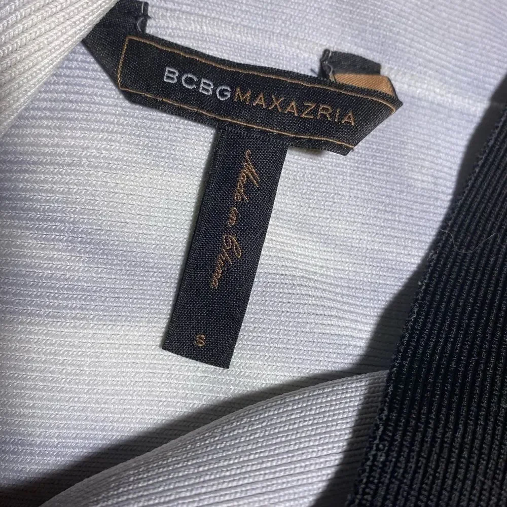 Bcbg • mini skirt - Picture 3 of 4